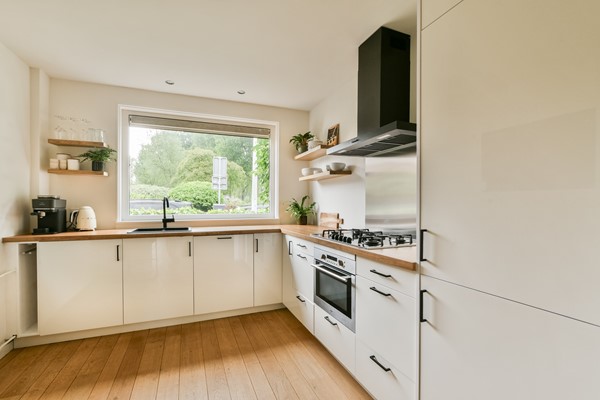 Medium property photo - Osdorperweg 37, 1066 EJ Amsterdam